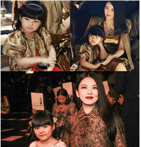 王诗龄出席名人画展,画了孔雀图后,网友:再也不敢说她