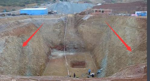 基础有垫层是放坡从哪里开始放?