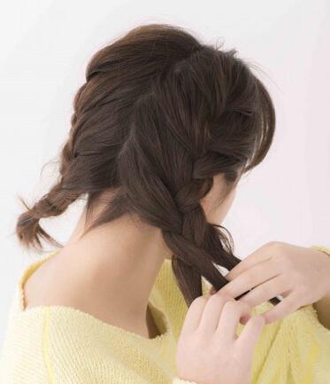 短发怎么扎简单好看 可爱双马尾扎发教程