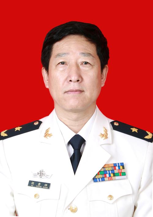 人民解放军海军南海舰队航空兵政治部主任,中国人民解放军少将军衔