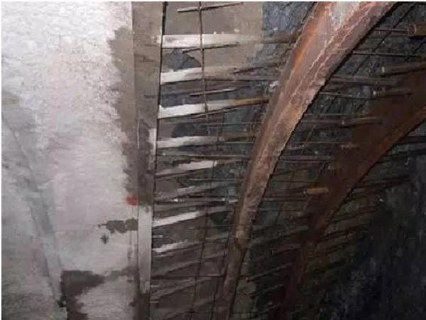 隧道超前小导管预注浆施工步骤