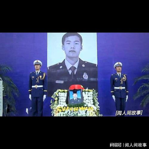 入伍时的离别成为与父母的永别年仅19岁森林消防员徐鹏龙