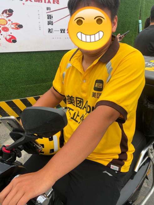 因为忘了这件事,跑腿界"四大天王"接连被交警拦下