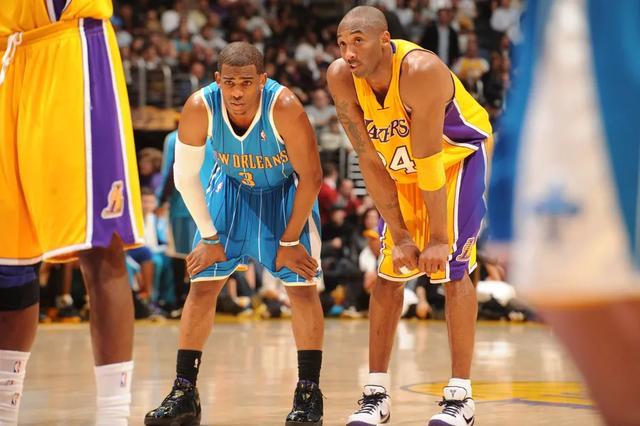 已致电科比准备启程去湖人,却被联盟否决交易,保罗当时心态炸了