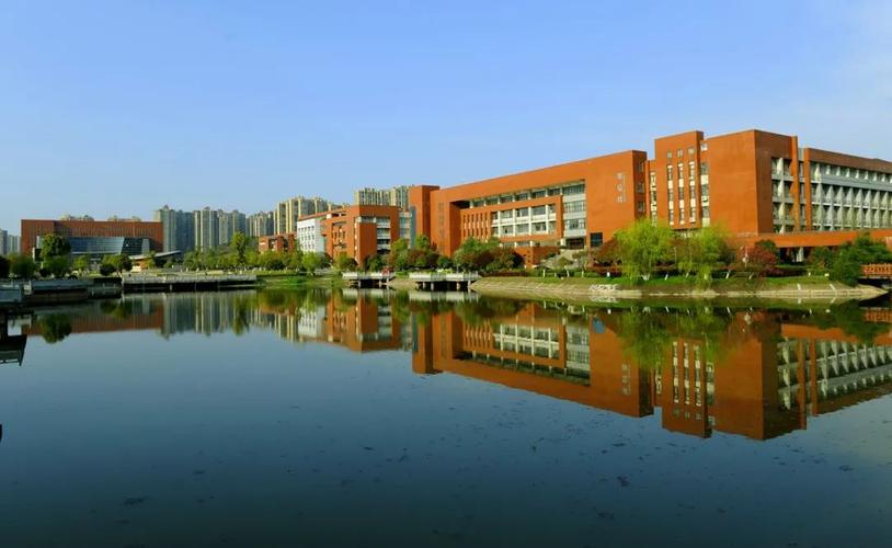 高职专科录取控制分数线 # 我们在 #  湖南工业大学 # 校园风光