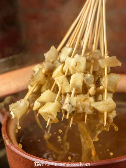 「砂锅牛杂串串」终于开到老香洲,⑤折涮个够!