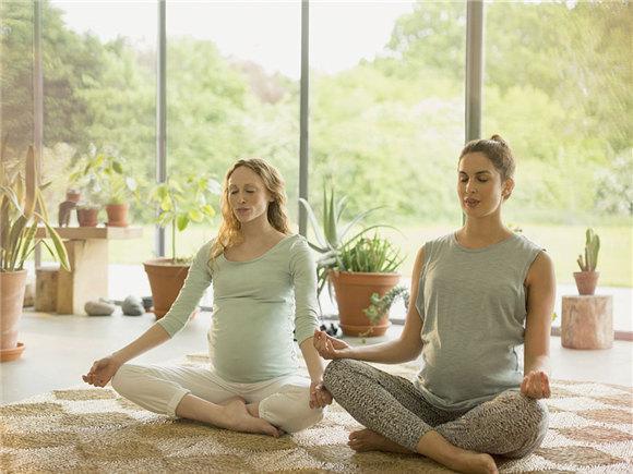 经验告诉你 8动作助力胎宝入盆