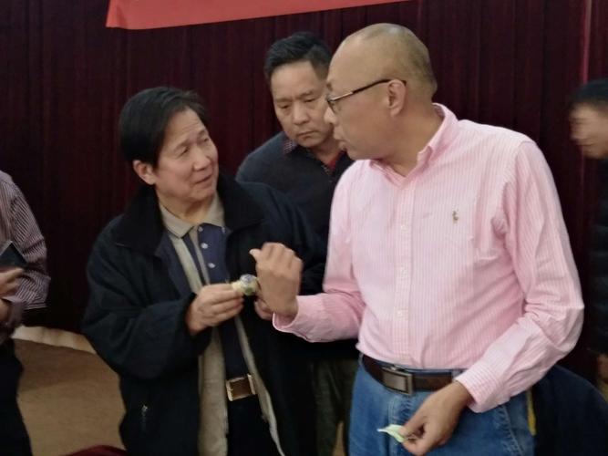 热烈欢迎著名瓷器鉴定专家徐鸿先生莅临指导文玩专委会会员活动 优品