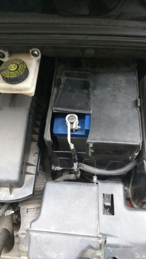 【图】狮友们是多久换的电瓶?_标致308论坛_汽车之家