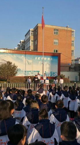 长治市城区教育局_学校快讯_八一路小学开展"杜绝校园