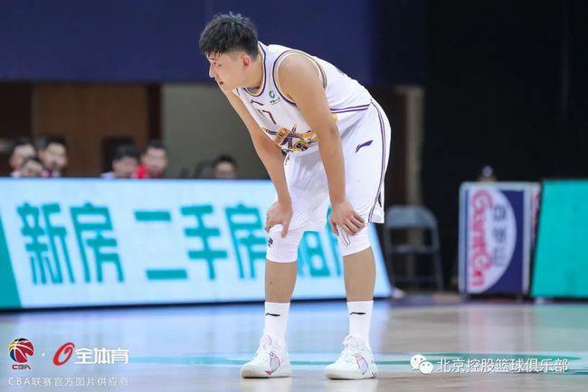 张帆侯逸凡合砍45分北控男篮季前热身赛胜天津