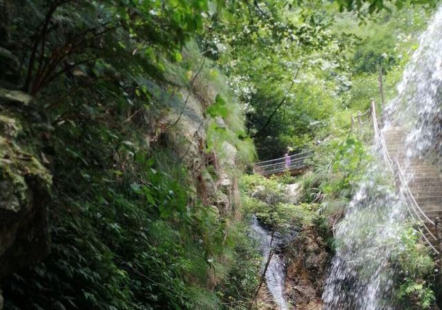 湖南省景点大全 娄底市景点大全 新化县景点大全 >三联峒冰泉景区景区