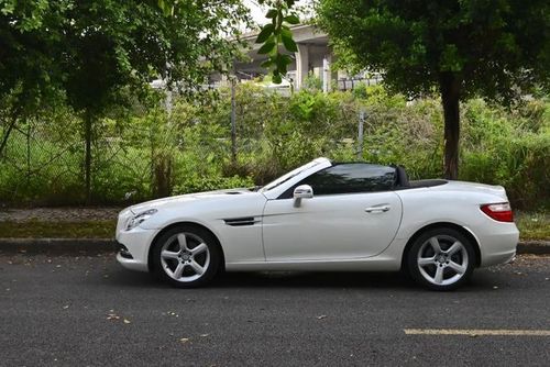 【路试笔记】硬顶敞篷小跑车,开着舒服,颜值超高——奔驰 slk