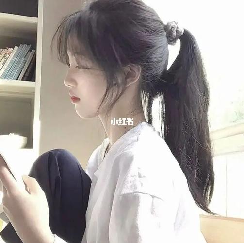 超好看的女生侧颜头像_头像_女生头像_优质女生头像_素材_头像