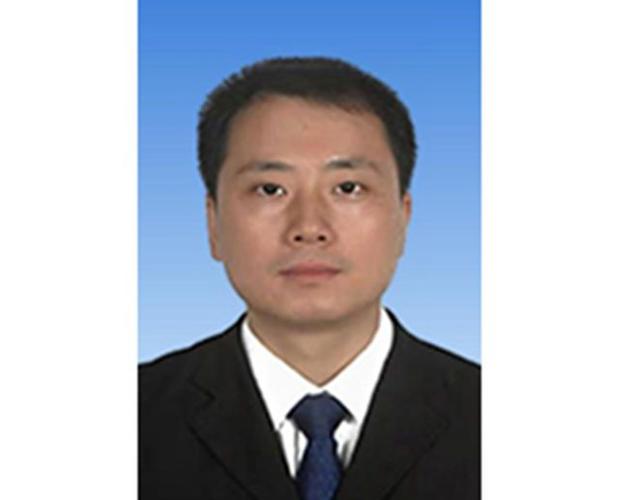 珠海任命市政府秘书长和三名局长