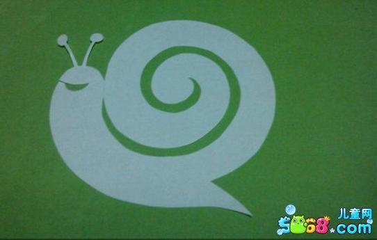 动物剪纸图案大全-背房子的小蜗牛