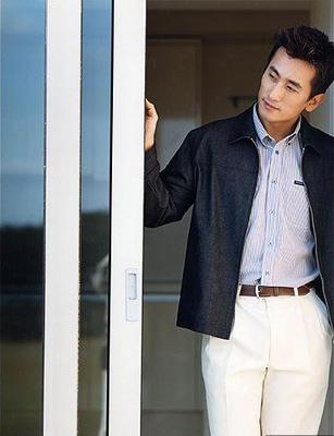 韩国男星车仁表