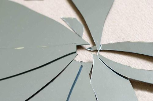 镜子碎了怎么修复