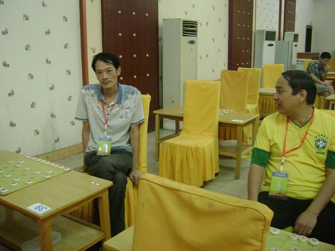 2013年广西柳州第二届国安香桥杯中国象棋大奖赛现场报道