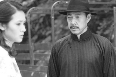 张丰毅《烽火佳人》演绎多情"袍哥"