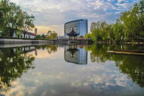 江苏省高校(三十三)江苏理工学院