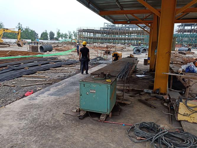 瓯江口双语学校施工机具