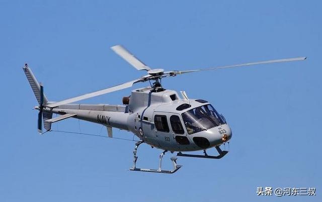 用途直升机,早期主要是定位训练教学,实用后还包括通信联络,救护,巡逻