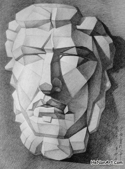 正面的亚历山大石膏像