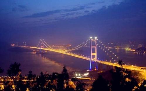 世界上最长的桥梁是丹昆特大桥