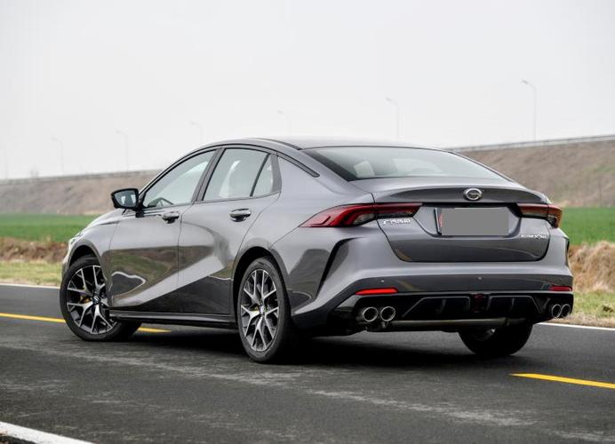 思域的强劲对手要来了,广汽传祺影豹外观运动,套件也是拉满