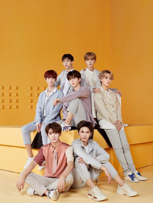 寺库品牌代言人乐华七子next正式出道 首张专辑"新鲜出炉"