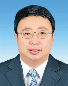 (内蒙古自治区党委副书记,政法委书记)