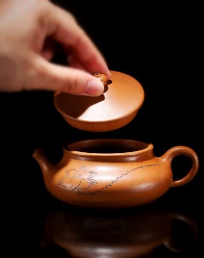 玉扁降坡泥紫砂壶 周红飞作品