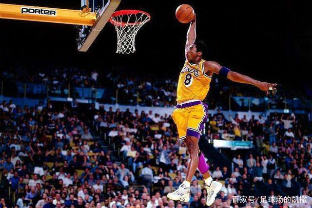 科比扣篮瞬间