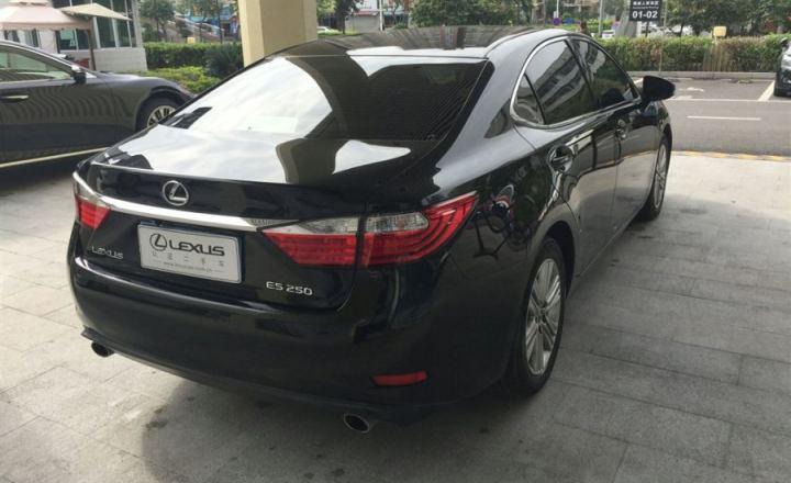 福州二手雷克萨斯es 2013 款 250 精英版 黑色 - 小猪