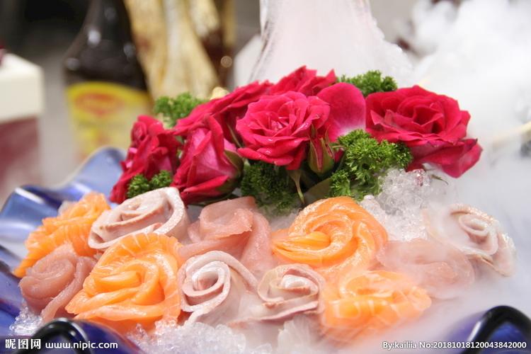 鱼生玫瑰花型三文鱼刺身图片