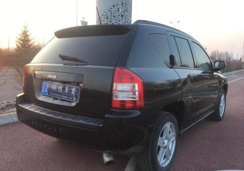 【通化】2011年6月 jeep 指南者 2011款 2.4l 四驱豪华导航版 自动档