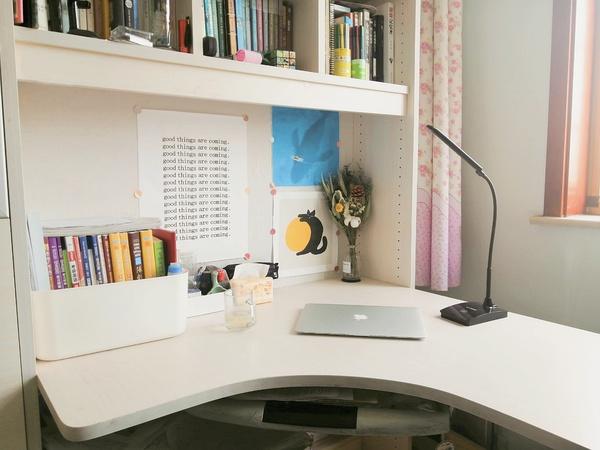 615弧形书桌好难布置