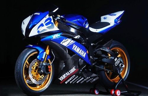 是哪个小可爱想看雅马哈r6的