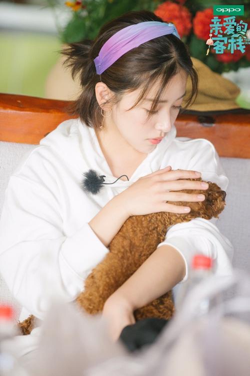 《亲爱的客栈》收官,阚清子遭逼婚深夜发文,最后一张