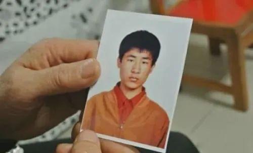 "呼格吉勒图冤案"制造者之一刘旭自缢身亡,时任刑警队长