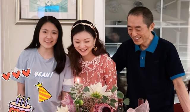 陈婷40岁生日真隆重戴全套珠宝穿礼服超奢华张艺谋脸色蜡黄