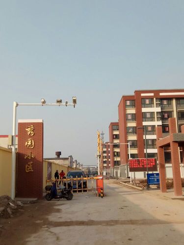 细数河口小区,河口城区有大小居民区20多座,以河字开头的居多,按人口