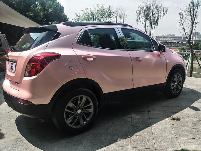 别克昂科拉车身改色电光素雅粉 rg瑞集改色膜福建福州