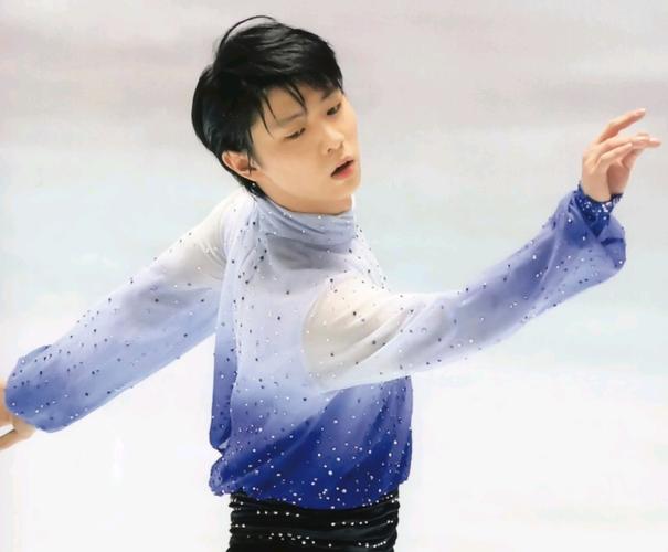 羽生结弦考斯藤介绍全合集