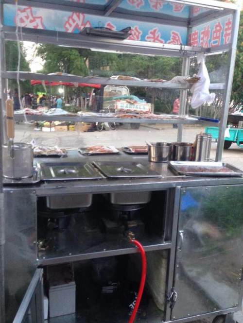 炸串小吃车转让