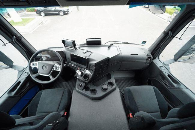 我爱你朴素,更爱你奢华!奔驰arocs越野房车(上)