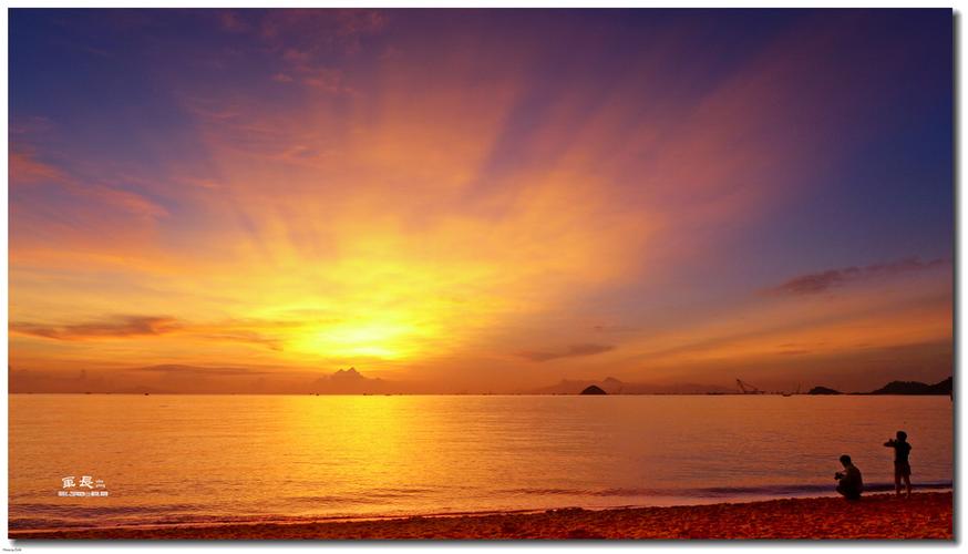 大海映朝霞lx7篇