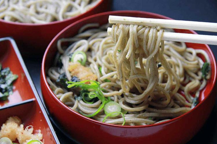 日式荞麦面冷面挂面低脂面粗粮面无糖挂面250g袋五谷