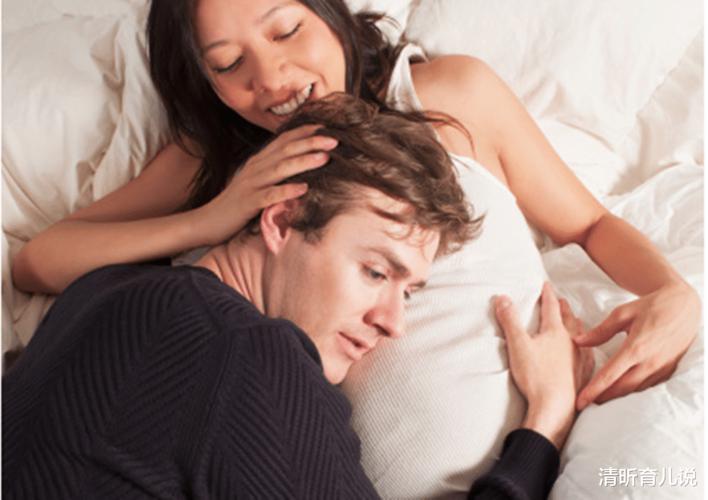 新婚夫妻没多久就怀上了孩子,高兴又无奈